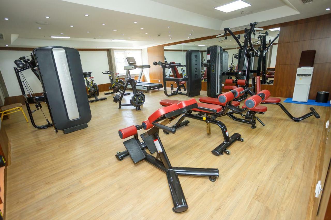 Hotel Crowne Imperial Катманду Екстериор снимка